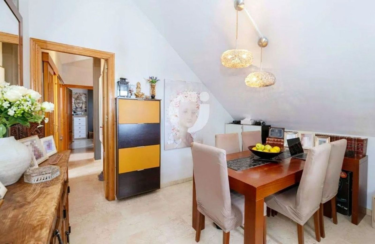 3 Bed Apartment for sale in Estepona Costa Del Sol, Málaga, Spain