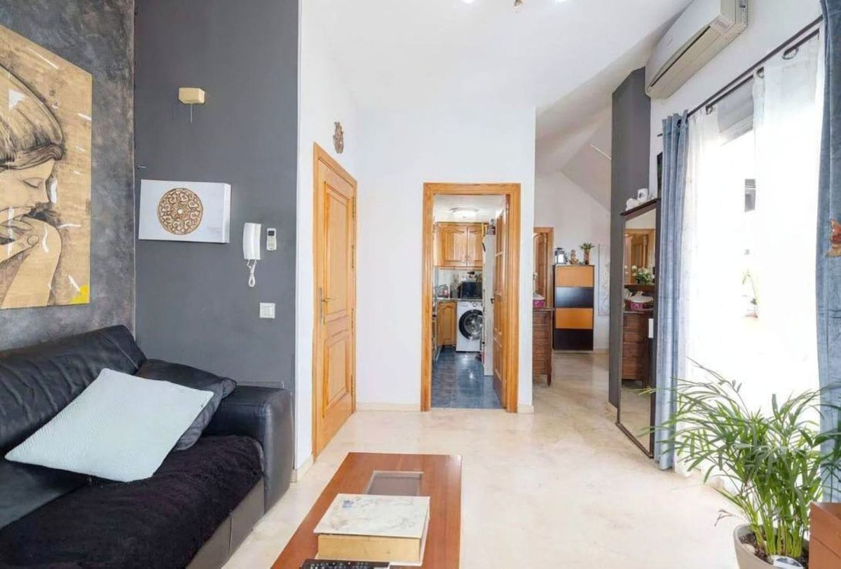 3 Bed Apartment for sale in Estepona Costa Del Sol, Málaga, Spain