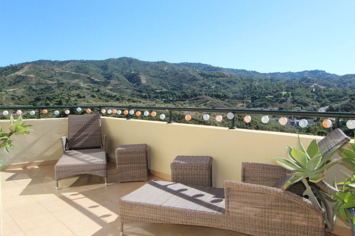 3 Bed Apartment for sale in Elviria Costa Del Sol, Málaga, Spain