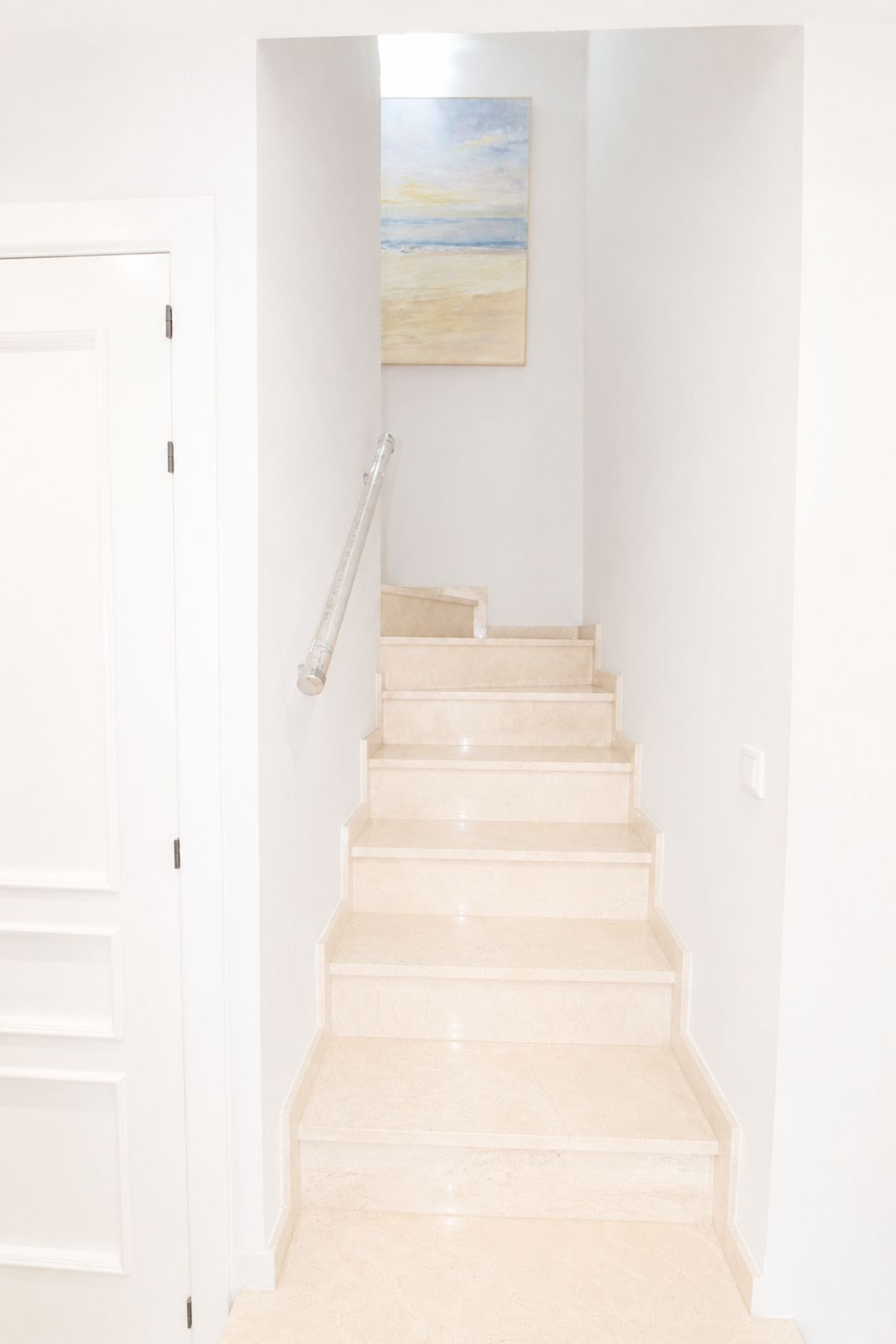 3 Bed Apartment for sale in Elviria Costa Del Sol, Málaga, Spain