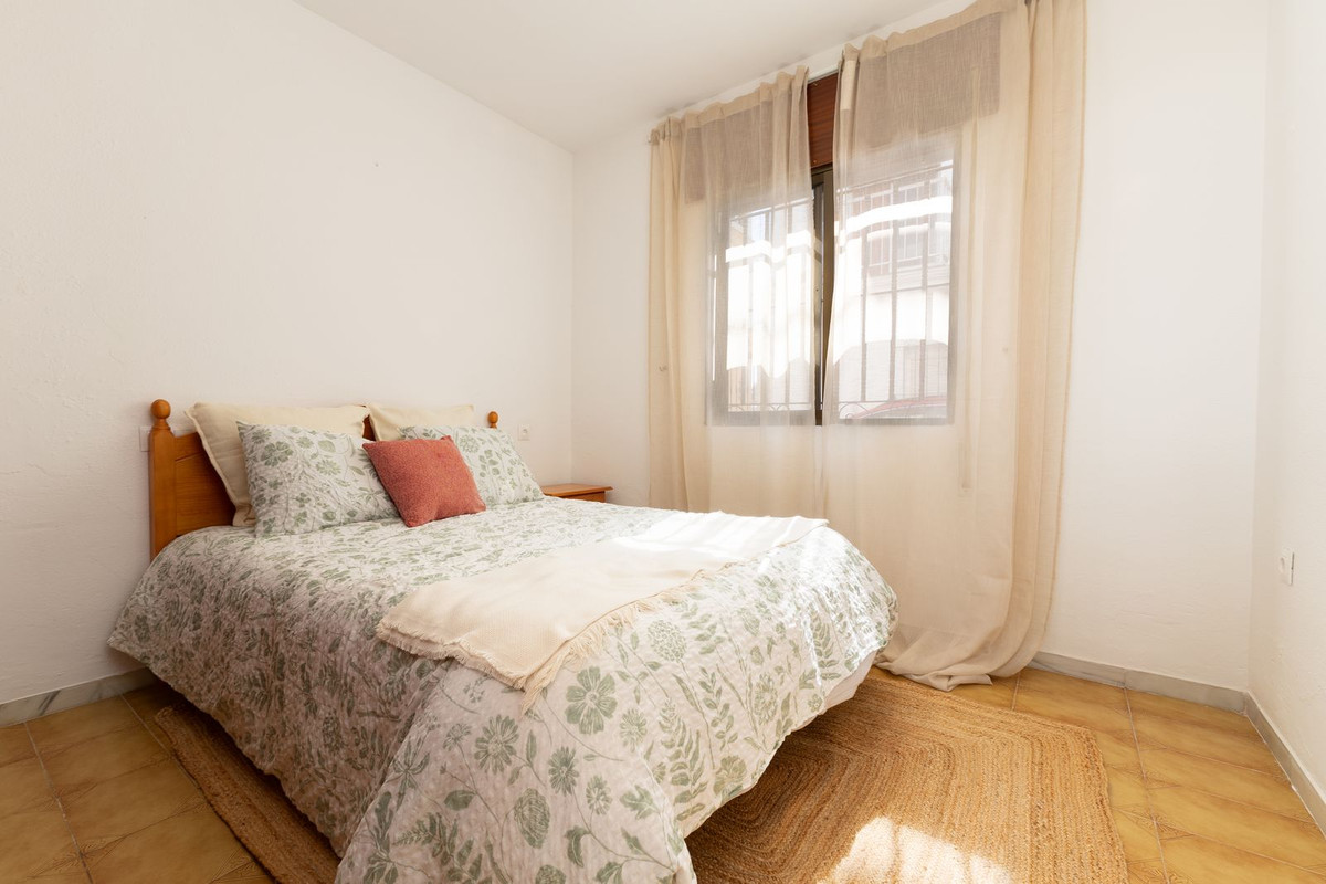2 Bed Townhouse for sale in Los Pacos Costa Del Sol, Málaga, Spain