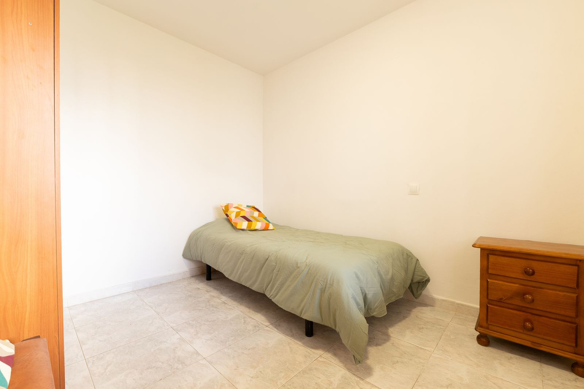 2 Bed Townhouse for sale in Los Pacos Costa Del Sol, Málaga, Spain