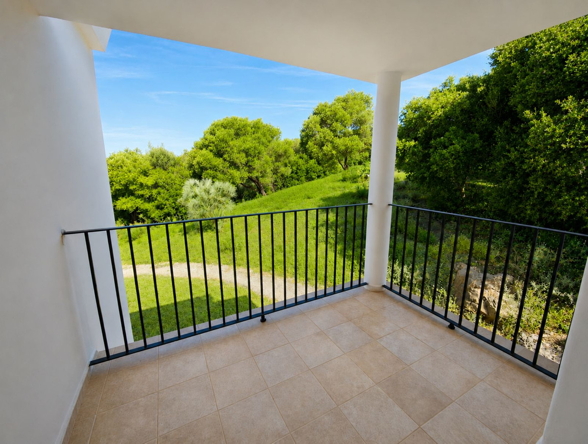 8 Bed Townhouse for sale in Gaucín Costa Del Sol, Málaga, Spain