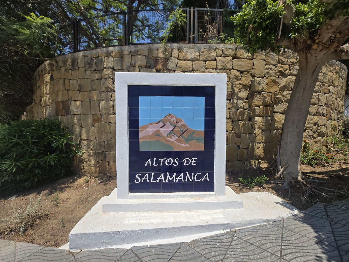 5 Bed Townhouse for sale in The Golden Mile Costa Del Sol, Málaga, Spain