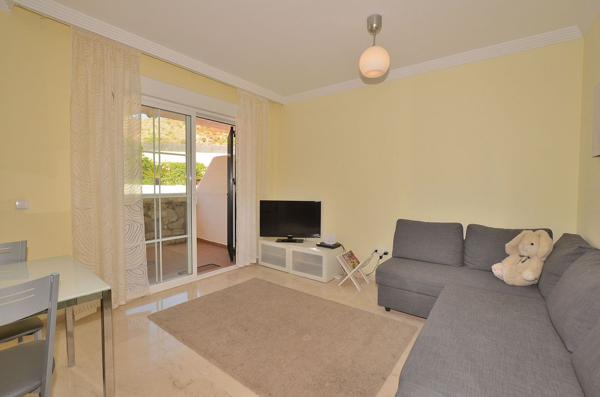1 Bed Apartment for sale in Benalmadena Costa Del Sol, Málaga, Spain