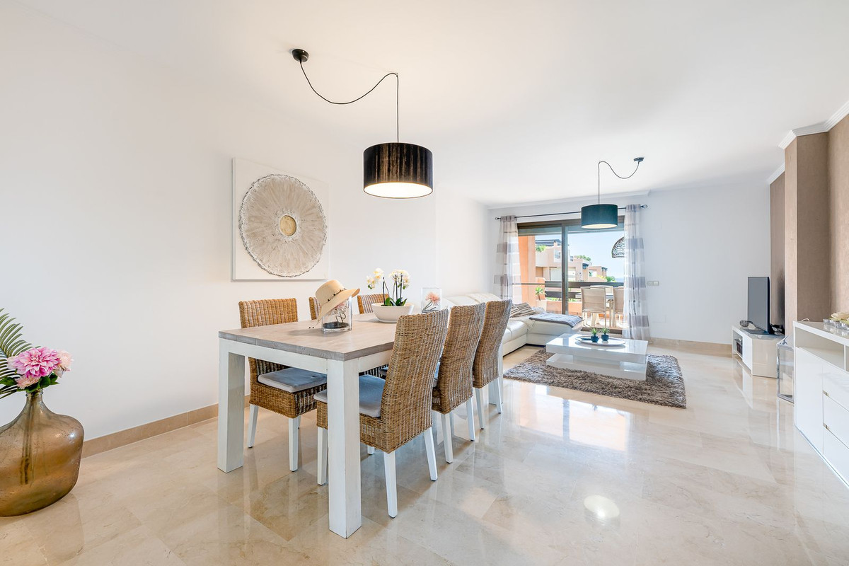 2 Bed Apartment for sale in Doña Julia Costa Del Sol, Málaga, Spain