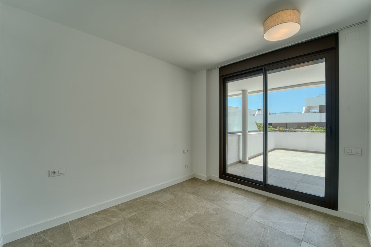 Se vende Apartamento Planta Baja de 2 dormitorios en Costa Del Sol, Málaga, España