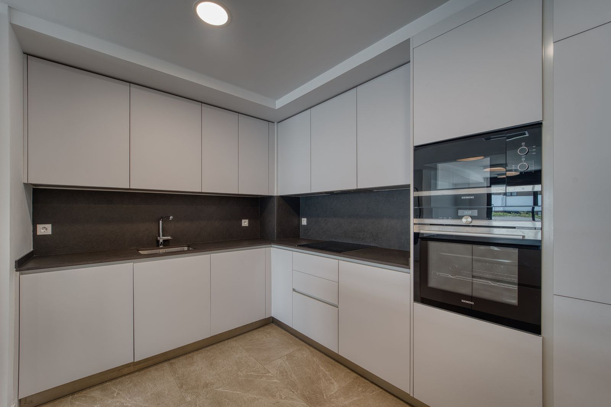 Se vende Apartamento Planta Baja de 2 dormitorios en Costa Del Sol, Málaga, España