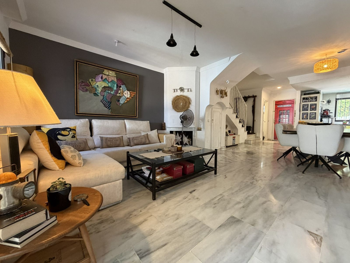 4 Bed Townhouse for sale in Bel Air Costa Del Sol, Málaga, Spain