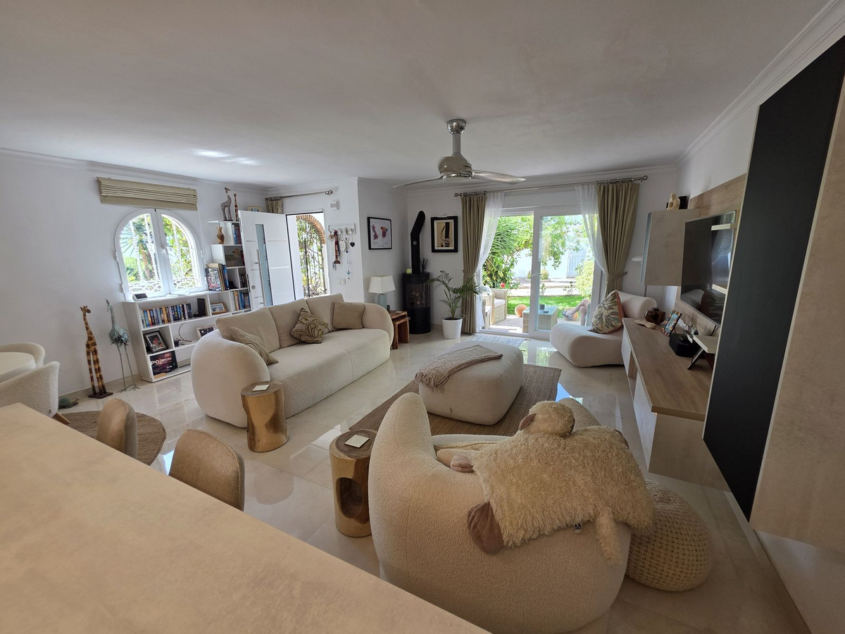 3 Bed Townhouse for sale in La Cala De Mijas Costa Del Sol, Málaga, Spain