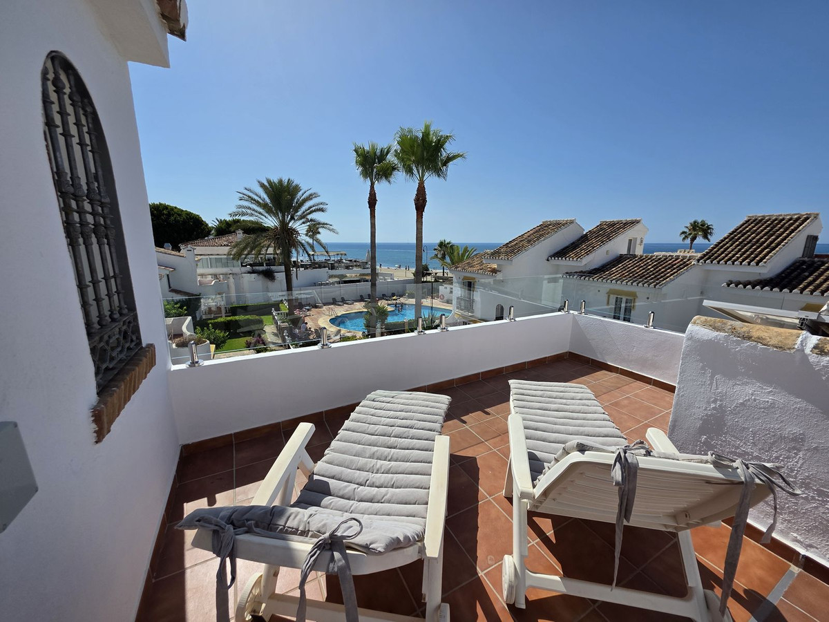 3 Bed Townhouse for sale in La Cala De Mijas Costa Del Sol, Málaga, Spain