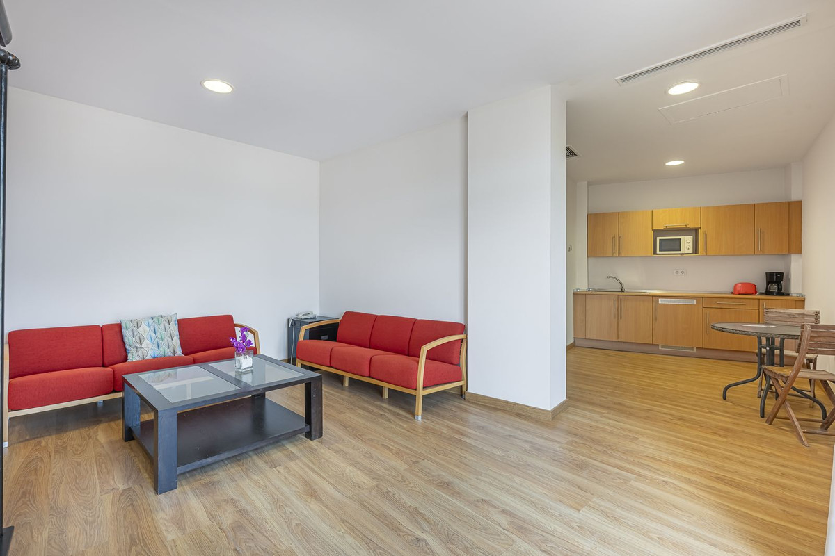 36 Bed Commercial unit for sale in El Paraiso Costa Del Sol, Málaga, Spain
