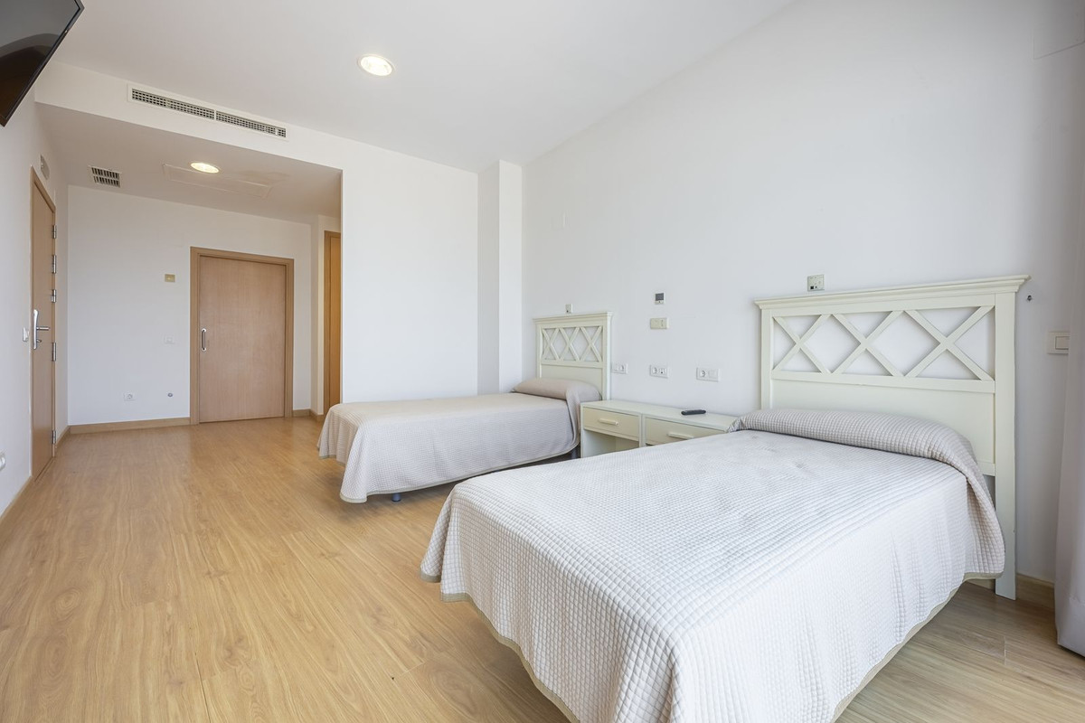 36 Bed Commercial unit for sale in El Paraiso Costa Del Sol, Málaga, Spain