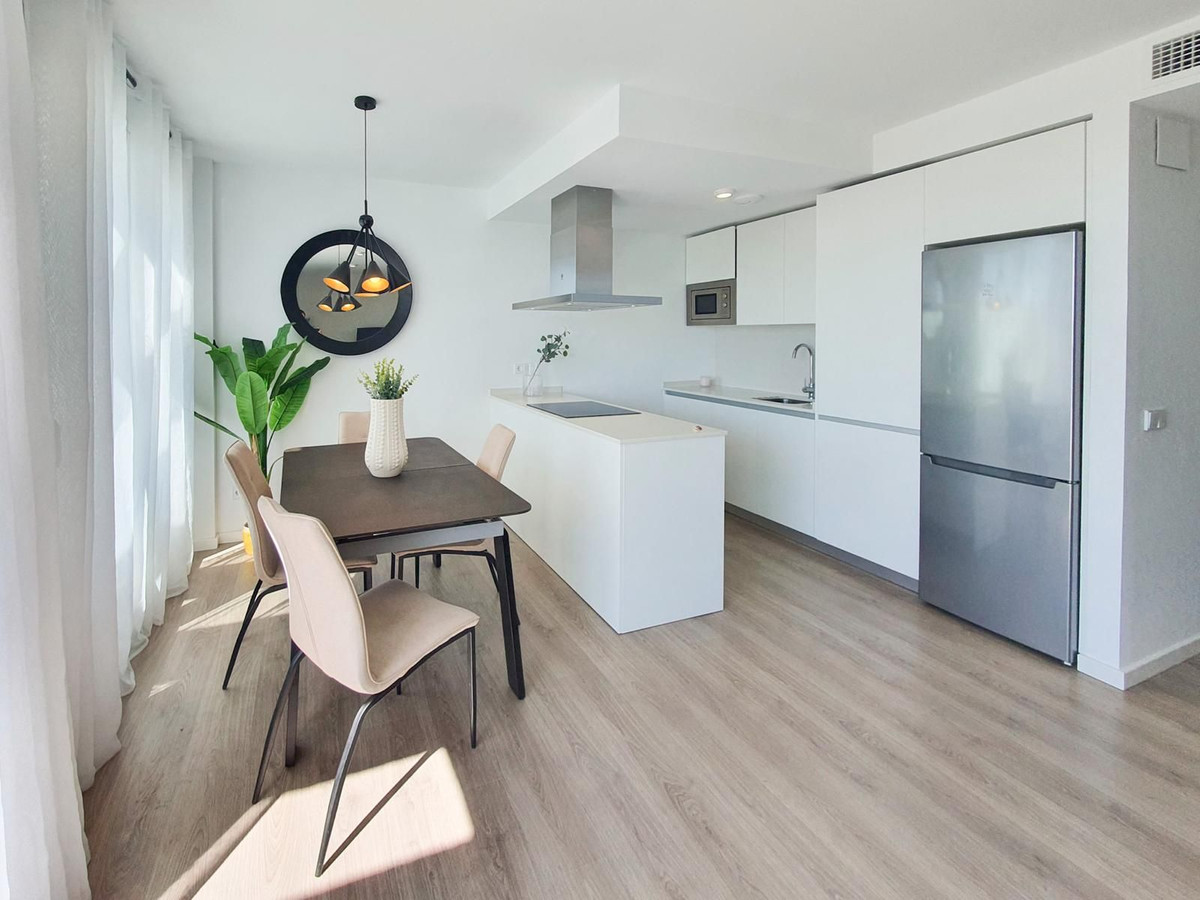 2 Bed Apartment for sale in Estepona Costa Del Sol, Málaga, Spain