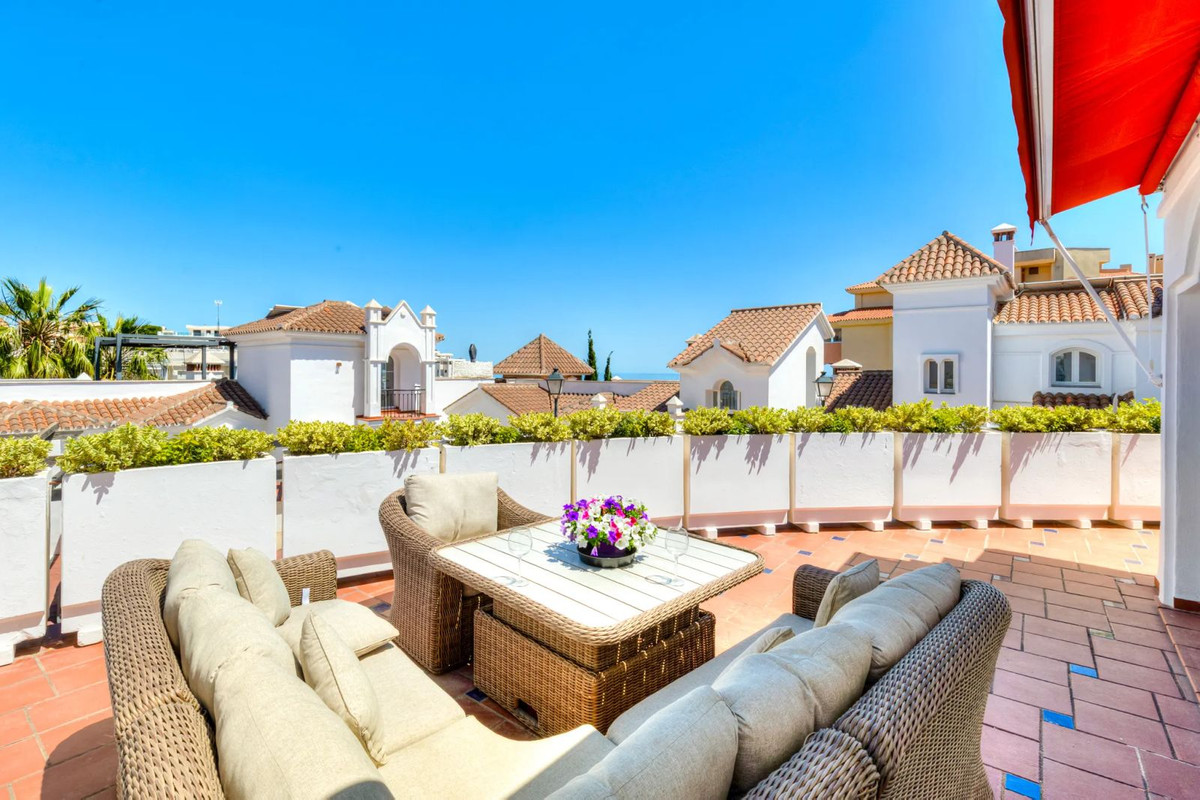 3 Bed Townhouse for sale in Mijas Costa Costa Del Sol, Málaga, Spain