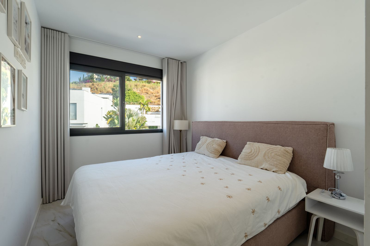 4 Bed Townhouse for sale in Selwo Costa Del Sol, Málaga, Spain