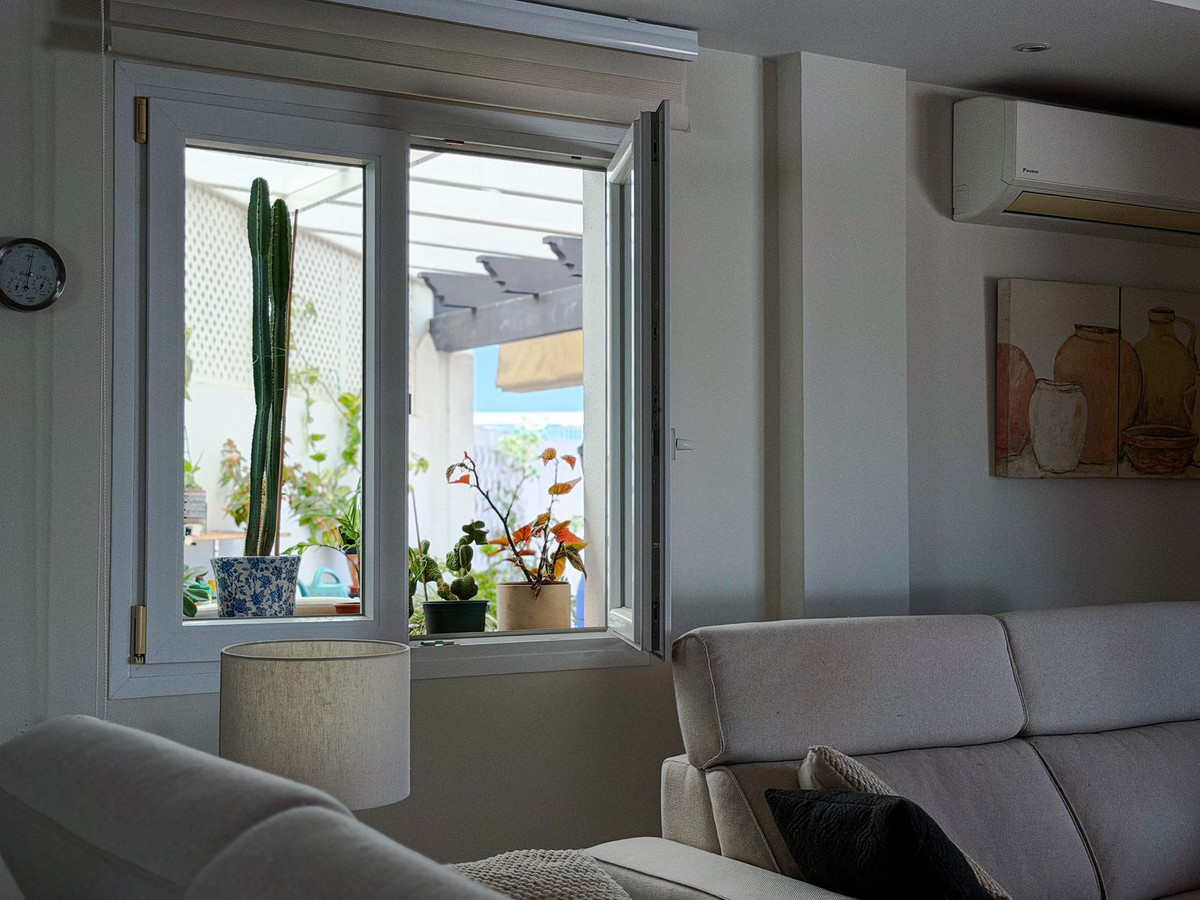 3 Bed Apartment for sale in La Campana Costa Del Sol, Málaga, Spain