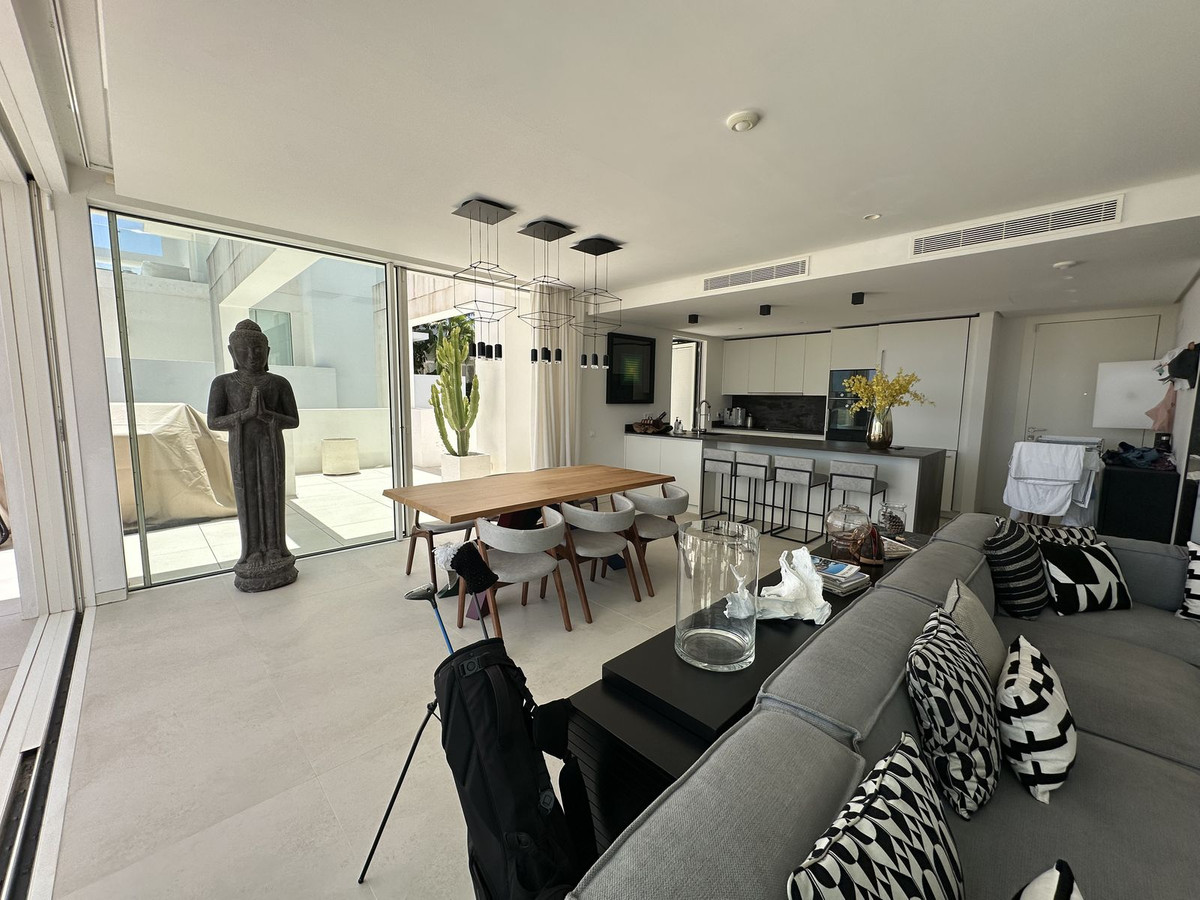 3 Bed Apartment for sale in Ojén Costa Del Sol, Málaga, Spain