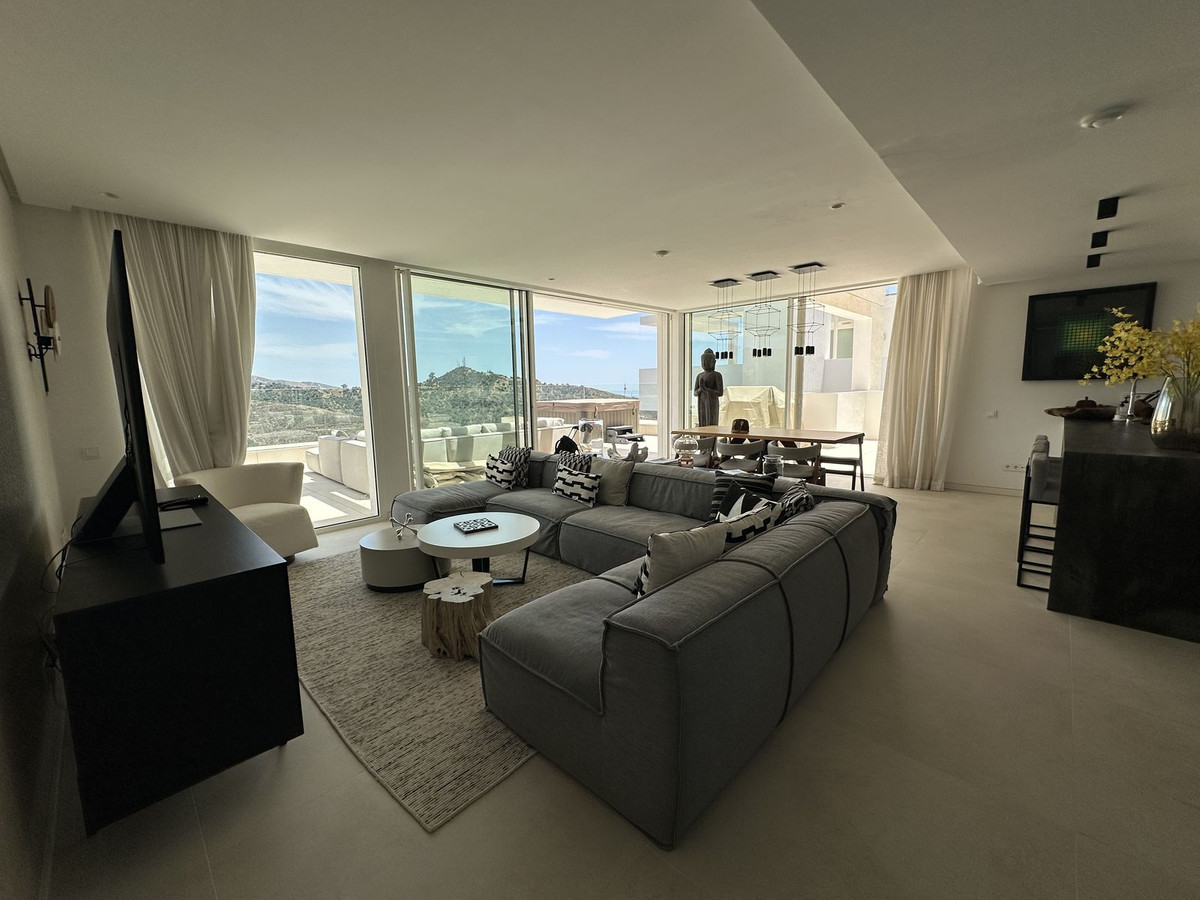 3 Bed Apartment for sale in Ojén Costa Del Sol, Málaga, Spain