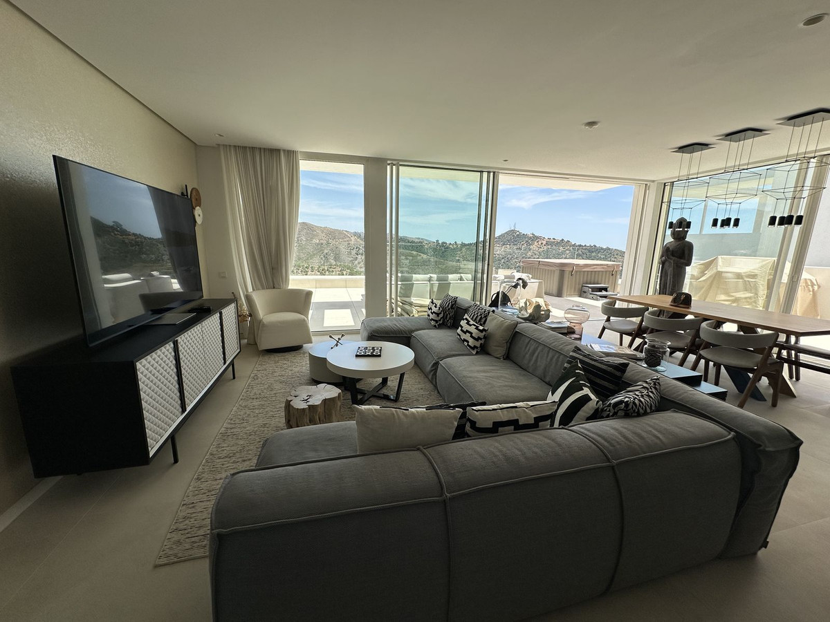3 Bed Apartment for sale in Ojén Costa Del Sol, Málaga, Spain