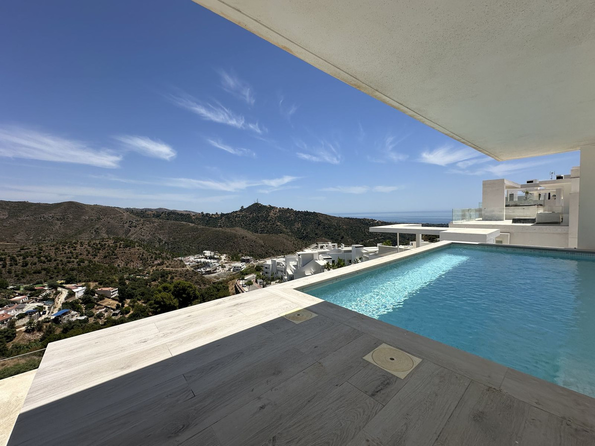 3 Bed Apartment for sale in Ojén Costa Del Sol, Málaga, Spain