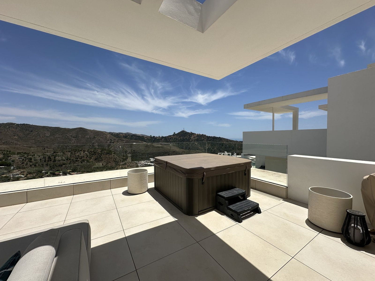 3 Bed Apartment for sale in Ojén Costa Del Sol, Málaga, Spain