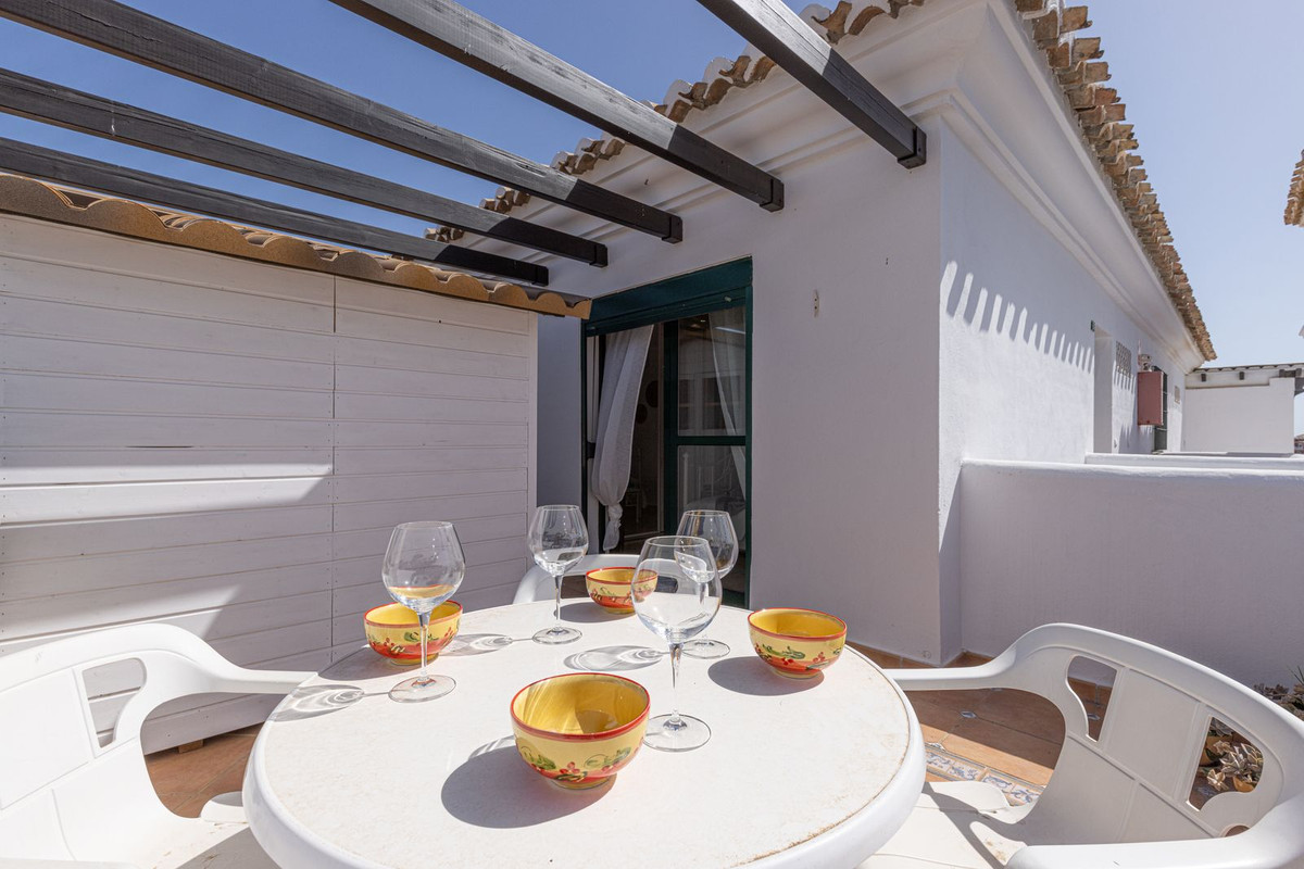 3 Bed Apartment for sale in Torrequebrada Costa Del Sol, Málaga, Spain