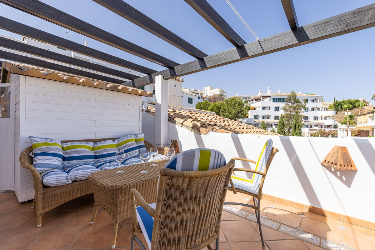 3 Bed Apartment for sale in Torrequebrada Costa Del Sol, Málaga, Spain