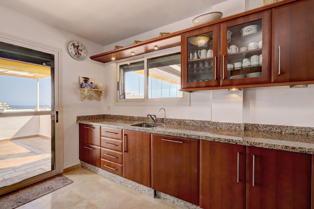 3 Bed Apartment for sale in Torrequebrada Costa Del Sol, Málaga, Spain