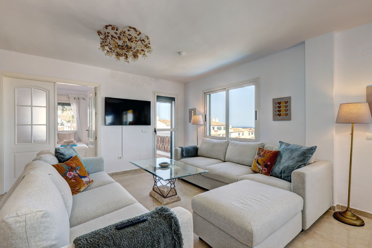 3 Bed Apartment for sale in Torrequebrada Costa Del Sol, Málaga, Spain
