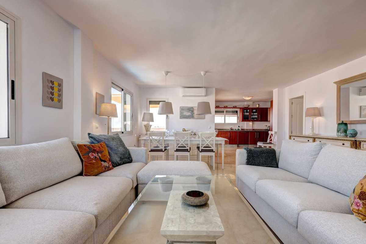 3 Bed Apartment for sale in Torrequebrada Costa Del Sol, Málaga, Spain