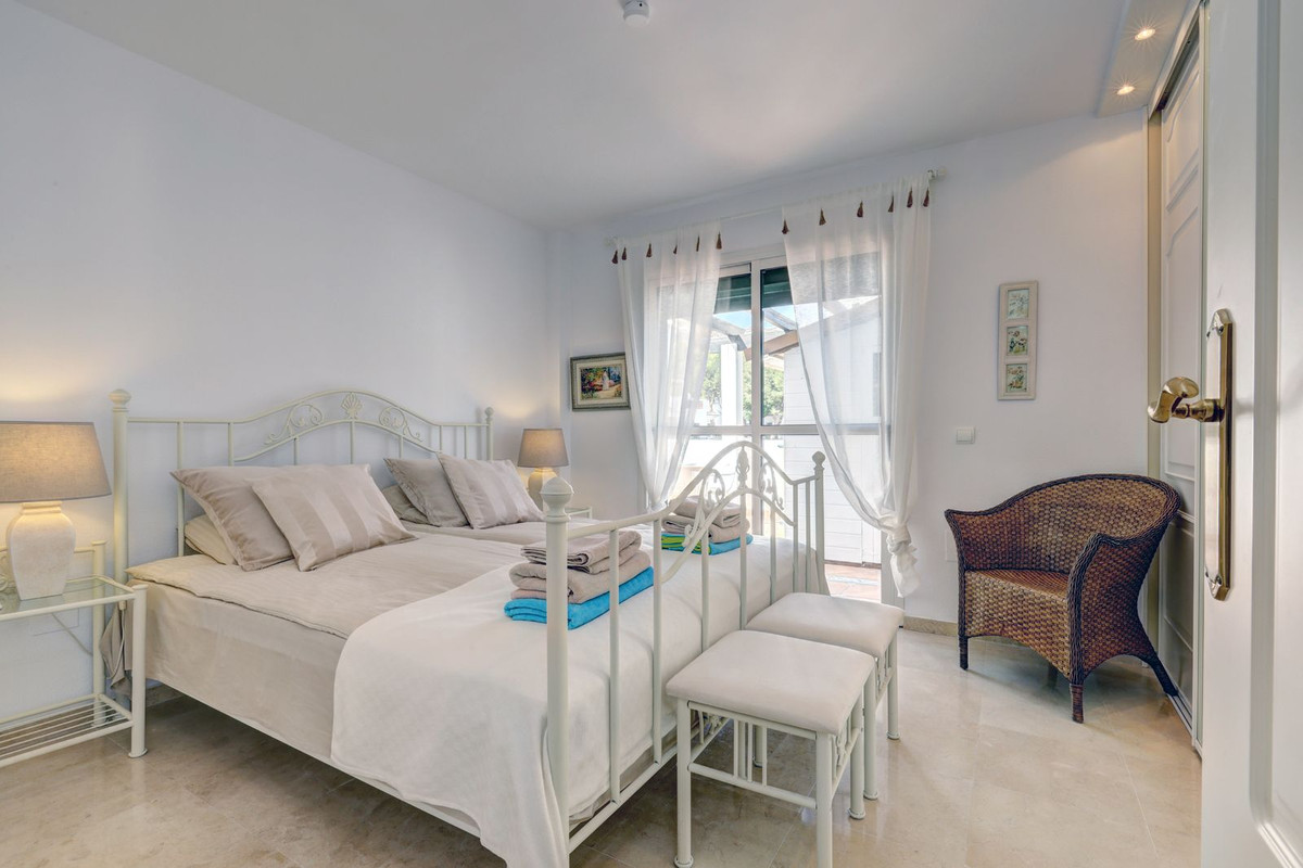 3 Bed Apartment for sale in Torrequebrada Costa Del Sol, Málaga, Spain