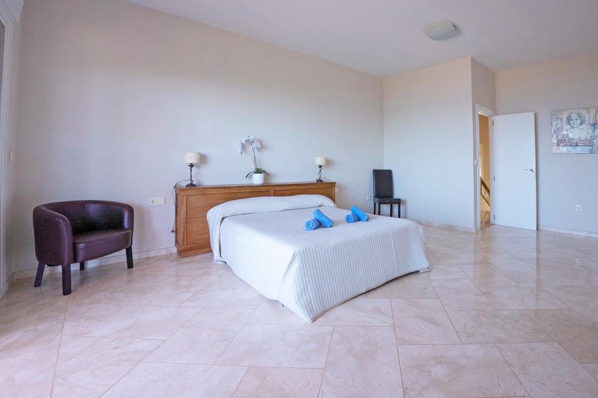 6 Bed Townhouse for sale in Riviera Del Sol Costa Del Sol, Málaga, Spain