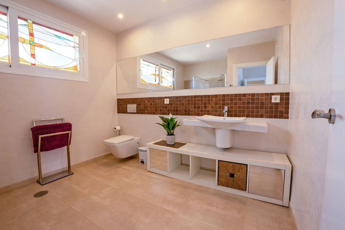 6 Bed Townhouse for sale in Riviera Del Sol Costa Del Sol, Málaga, Spain