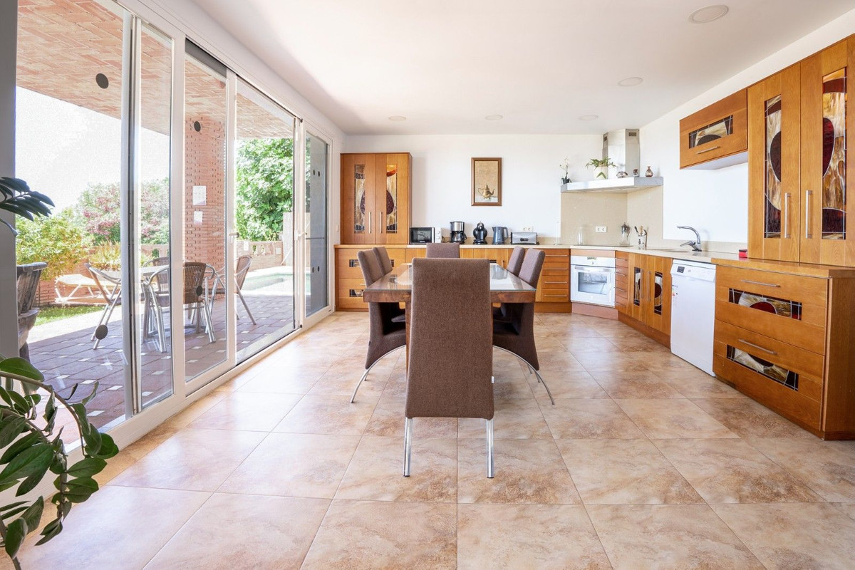 6 Bed Townhouse for sale in Riviera Del Sol Costa Del Sol, Málaga, Spain