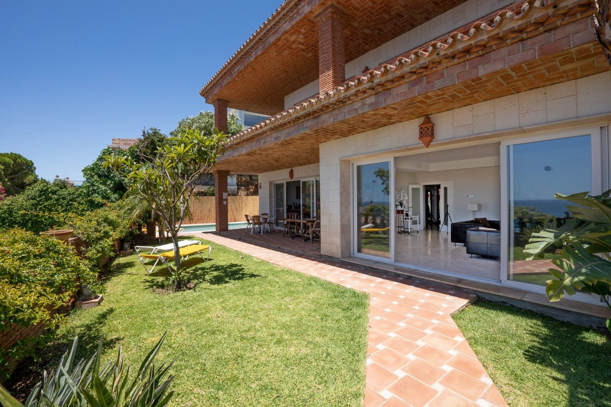 6 Bed Townhouse for sale in Riviera Del Sol Costa Del Sol, Málaga, Spain