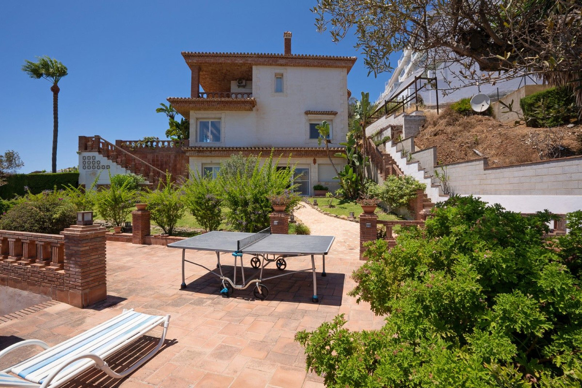 6 Bed Townhouse for sale in Riviera Del Sol Costa Del Sol, Málaga, Spain