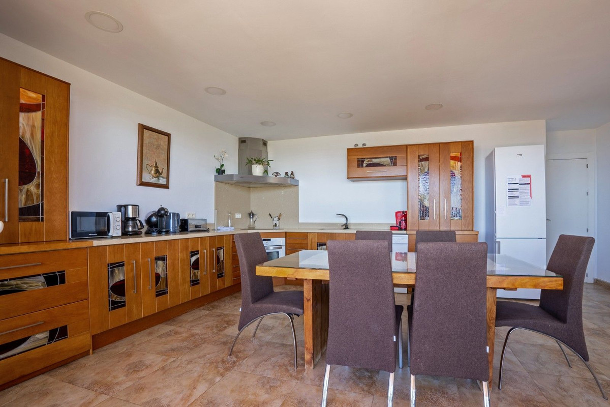 6 Bed Townhouse for sale in Riviera Del Sol Costa Del Sol, Málaga, Spain