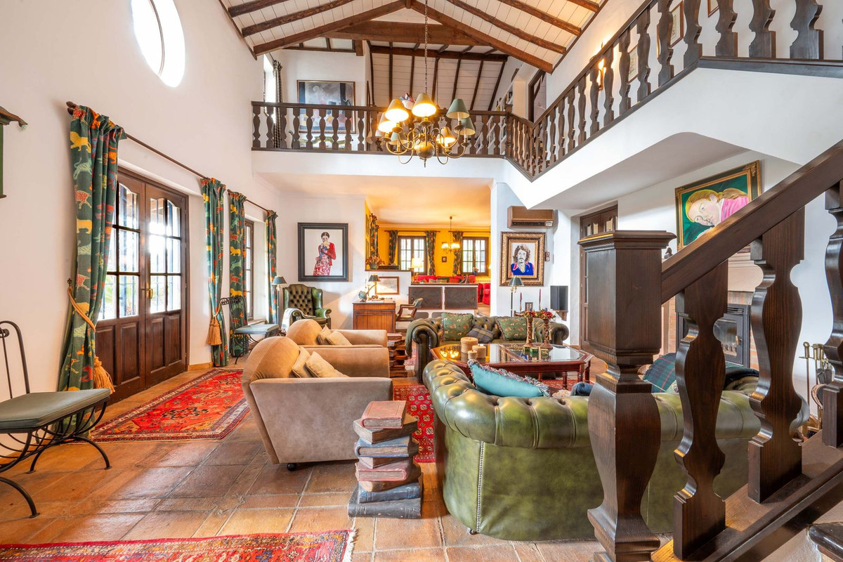 Se vende Finca - Cortijo de 6 dormitorios en Costa Del Sol, Málaga, España