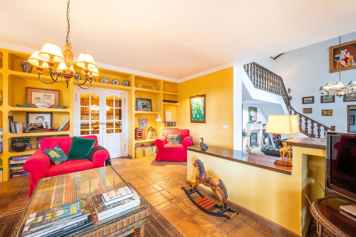 Se vende Finca - Cortijo de 6 dormitorios en Costa Del Sol, Málaga, España