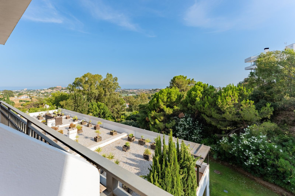 Se vende Apartamento Planta Media de 3 dormitorios en Costa Del Sol, Málaga, España