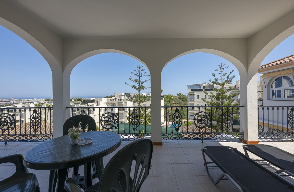 5 Bed Townhouse for sale in Mijas Costa Del Sol, Málaga, Spain