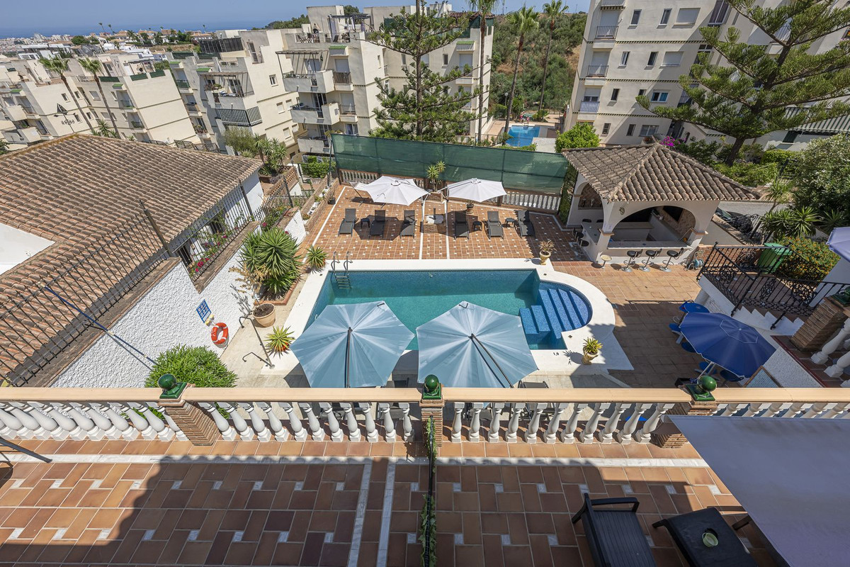 5 Bed Townhouse for sale in Mijas Costa Del Sol, Málaga, Spain