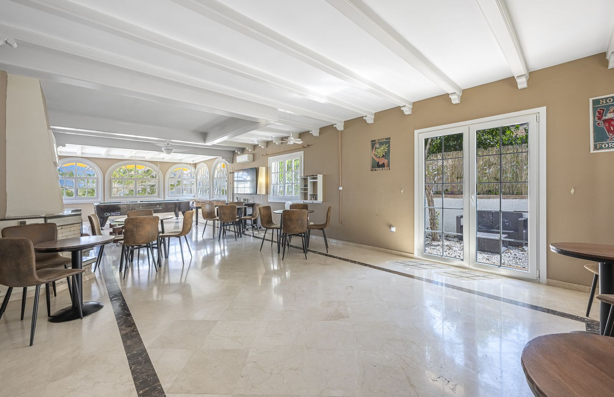 5 Bed Townhouse for sale in Mijas Costa Del Sol, Málaga, Spain