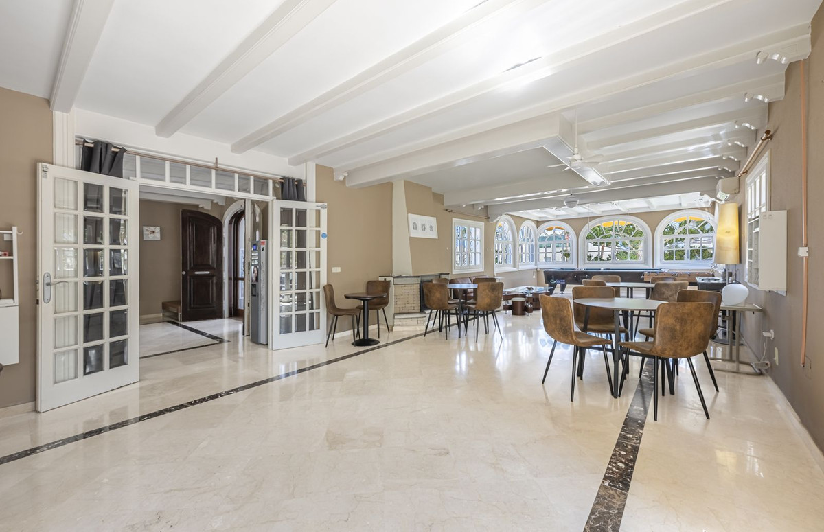 5 Bed Townhouse for sale in Mijas Costa Del Sol, Málaga, Spain