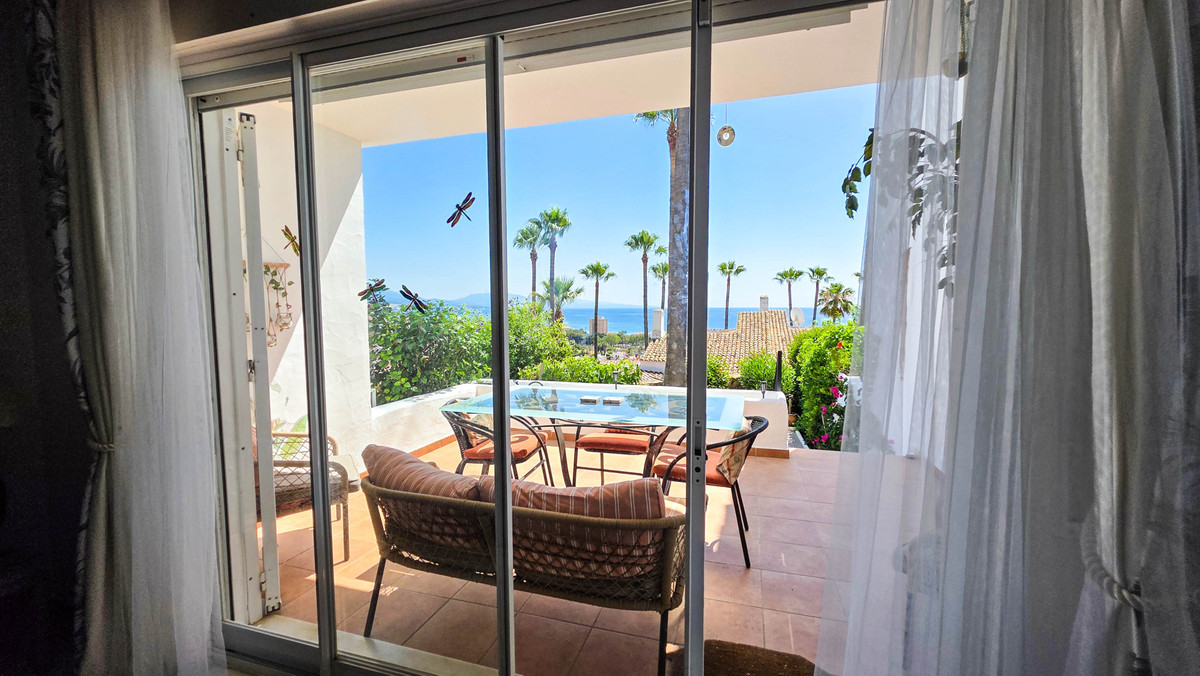 3 Bed Townhouse for sale in La Duquesa Costa Del Sol, Málaga, Spain