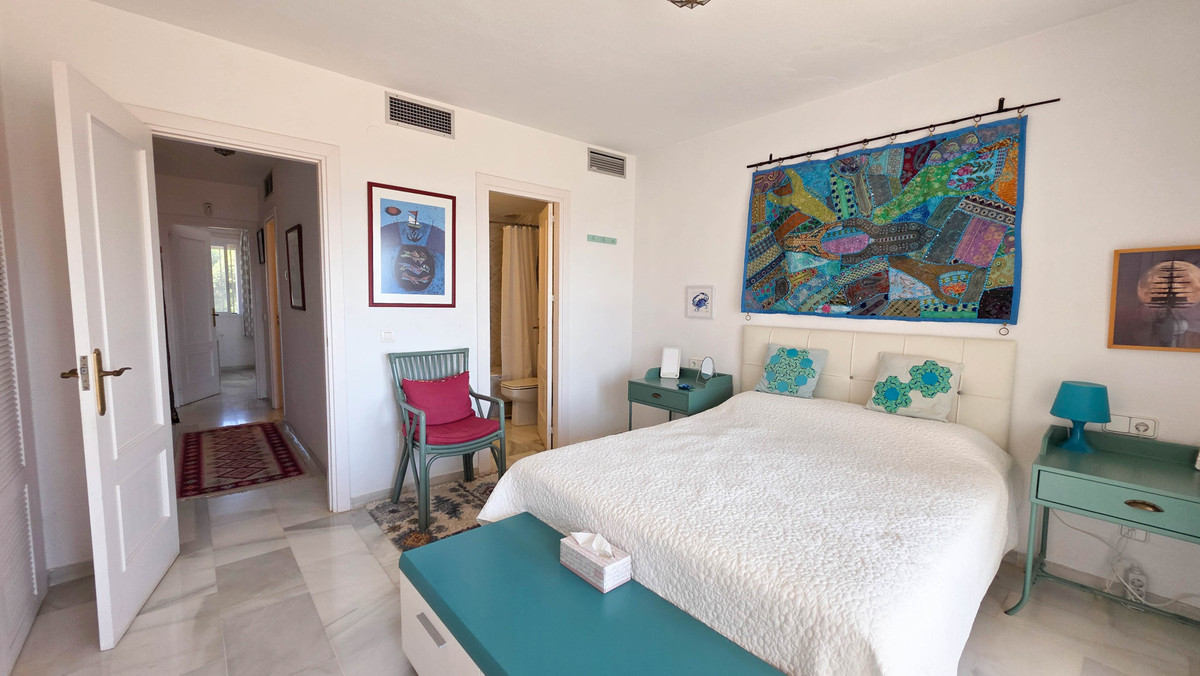 3 Bed Townhouse for sale in La Duquesa Costa Del Sol, Málaga, Spain
