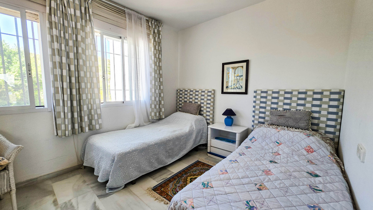 3 Bed Townhouse for sale in La Duquesa Costa Del Sol, Málaga, Spain