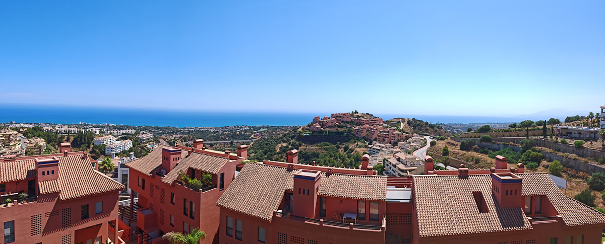 4 Bed Apartment for sale in Mijas Costa Costa Del Sol, Málaga, Spain