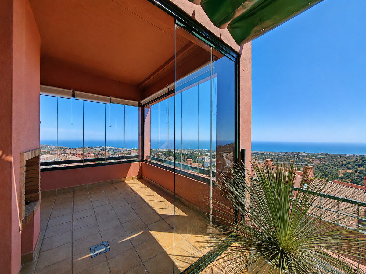 4 Bed Apartment for sale in Mijas Costa Costa Del Sol, Málaga, Spain